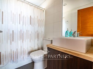 Increíble casa mediterranea en venta con gran terreno, en ubicación privilegiada de La Herradura