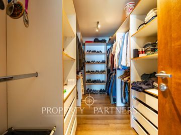 Increíble casa mediterranea en venta con gran terreno, en ubicación privilegiada de La Herradura