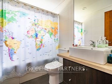 Increíble casa mediterranea en venta con gran terreno, en ubicación privilegiada de La Herradura