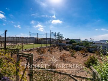 Increíble casa mediterranea en venta con gran terreno, en ubicación privilegiada de La Herradura