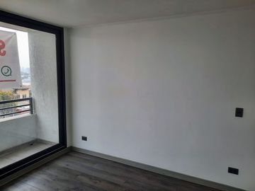 VENTA COMODO DEPTO – PRECIO REBAJADO PARA INVERSIONISTAS - UBICADO EN MACUL