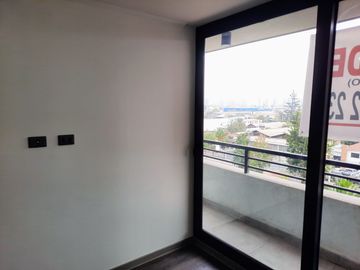 VENTA COMODO DEPTO – PRECIO REBAJADO PARA INVERSIONISTAS - UBICADO EN MACUL