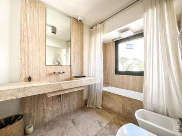 Venta Penthouse Duplex en Recoleta, CABA - 8 Ambientes