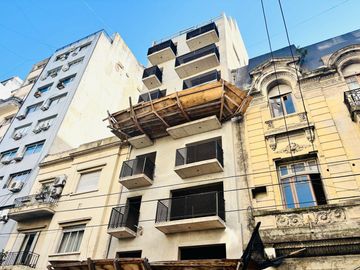 Departamento Monoambiente divisible en venta en Tribunales