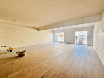 Departamento Monoambiente divisible en venta en Tribunales