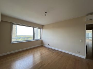 Venta departamento 3 ambientes en complejo Le Parc Puerto Madero