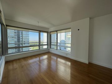 Venta departamento 3 ambientes en complejo Le Parc Puerto Madero