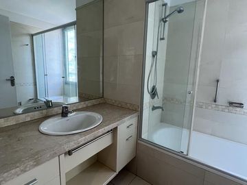 Venta departamento 3 ambientes en complejo Le Parc Puerto Madero