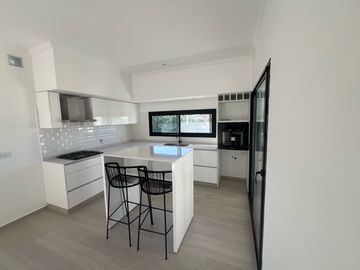 Casa - San Matias