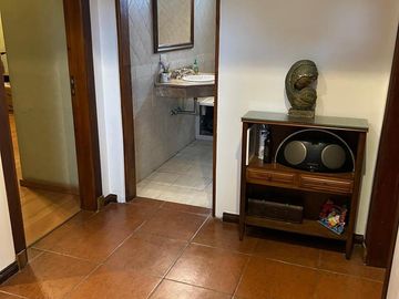 Casa 5 ambientes en venta en Castelar