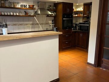 Casa 5 ambientes en venta en Castelar