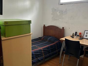 Casa 5 ambientes en venta en Castelar
