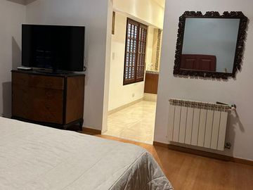 Casa 5 ambientes en venta en Castelar