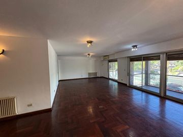 VENTA Av Poeta Lugones SEMIPISO 3 DOR