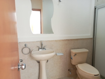 CASA EN VENTA VIVEROS DEL VALLE