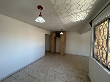 Departamento en Jardines del Country