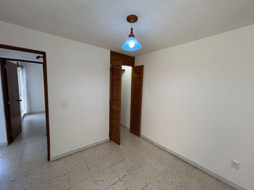 Departamento en Jardines del Country