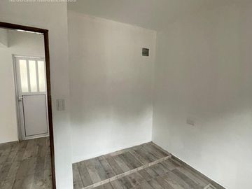 |DEPARTAMENTO A ESTRENAR SOBRE AVENIDA| COSTA AZUL|