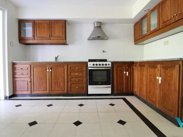 Casa en  venta Castelar Norte Apto crédito