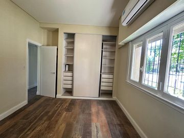 Casa en  venta Castelar Norte Apto crédito
