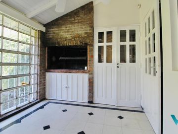 Casa en  venta Castelar Norte Apto crédito