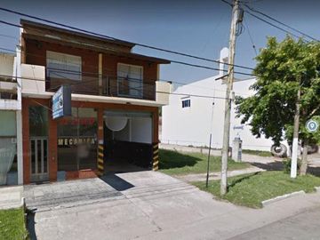 Casa en venta - 4 dormitorios 2 baños - Local - 523mts2 - Santa Teresita