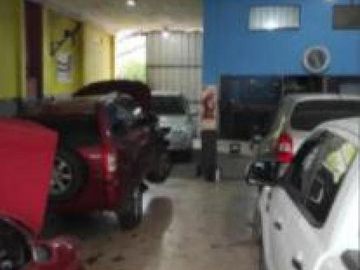 Casa en venta - 4 dormitorios 2 baños - Local - 523mts2 - Santa Teresita
