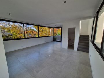 Venta Casa tipo Duplex 2 dormitorios con jardin y pileta Tigre