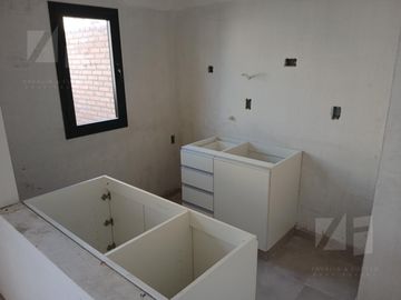 Departamento 2 dormitorios en construcción edificio Renato Buen Pastor