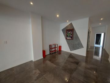 Departamento en  Urquiza al 1700