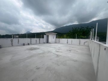 Casa en venta en Jardines de la Silla