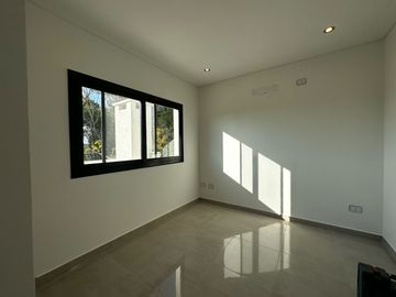 Casa - Pilar Del Este