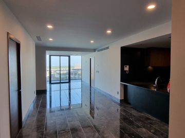 Departamento en Shark Tower Puerto Cancún