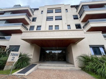 OPORTUNIDAD DEPARTAMENTO EN VENTA COMPLEJO LIVETTE  CHATEAU CARRERAS