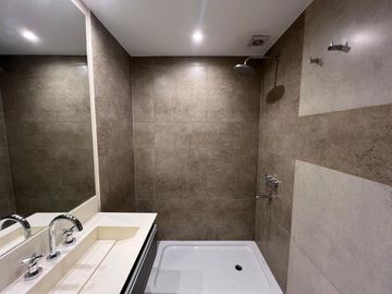 OPORTUNIDAD DEPARTAMENTO EN VENTA COMPLEJO LIVETTE  CHATEAU CARRERAS