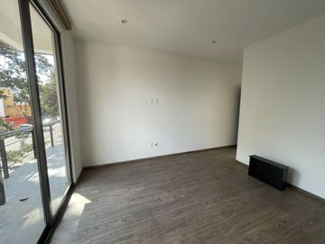 Casa en venta totalmente remodelada en Club de Golf Chiluca