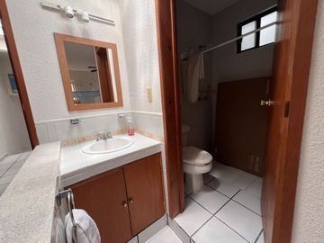 CASA EN LOMAS  3a SECCIÓN