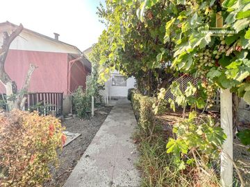 Quilpue Venta Casa Dos Pisos 4D 2B Sala de Estar Valencia