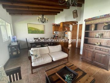 CASA EN VENTA EN RESIDENCIAL HACIENDAS TEQUISQUIAPAN. Talía