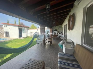 CASA EN VENTA EN RESIDENCIAL HACIENDAS TEQUISQUIAPAN. Talía