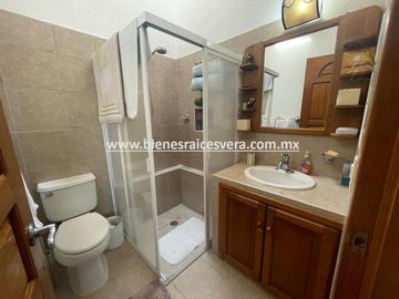 CASA EN VENTA EN RESIDENCIAL HACIENDAS TEQUISQUIAPAN. Talía