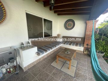 CASA EN VENTA EN RESIDENCIAL HACIENDAS TEQUISQUIAPAN. Talía