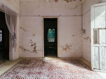 Casa para Remodelar en el Icónico Barrio de Santiago, Centro, Mérida Yuc.