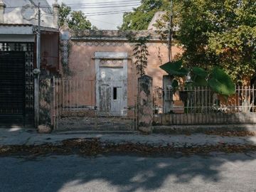 Casa para Remodelar en el Icónico Barrio de Santiago, Centro, Mérida Yuc.