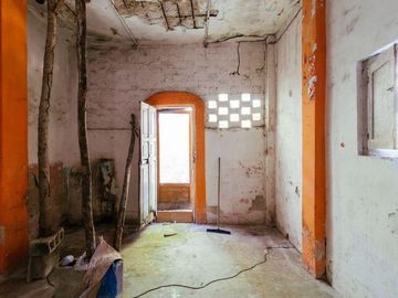 Casa para Remodelar en el Icónico Barrio de Santiago, Centro, Mérida Yuc.