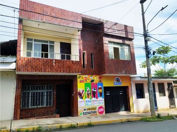SE VENDE  VIVIENDA/ COMERCIO EN EL CENTRO DE TARAPOTO