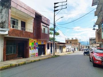 SE VENDE  VIVIENDA/ COMERCIO EN EL CENTRO DE TARAPOTO