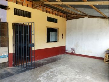SE VENDE CASA EN YURIMAGUAS, LORETO