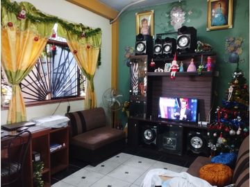 SE VENDE CASA EN YURIMAGUAS, LORETO