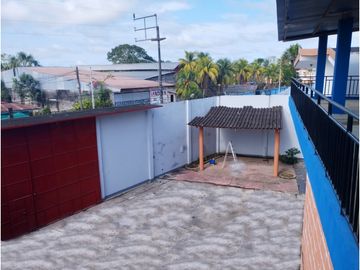 SE VENDE ALMACÉN/VIVIENDA EN YURIMAGUAS, LORETO